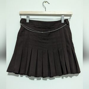 Zara kids pleated mini skirt with decorative chain belt Size US 13-14 (164cm)